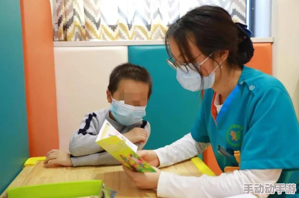 宝宝腰好会夹，家长们如何帮助宝宝增强核心力量与灵活性，促进健康成长？