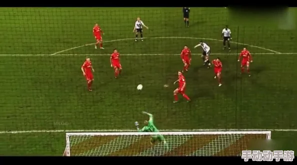 二次元腿法娴熟脚法图片，展示了多种精美的角色设计与动态表现，令人惊叹的艺术风格与技巧结合