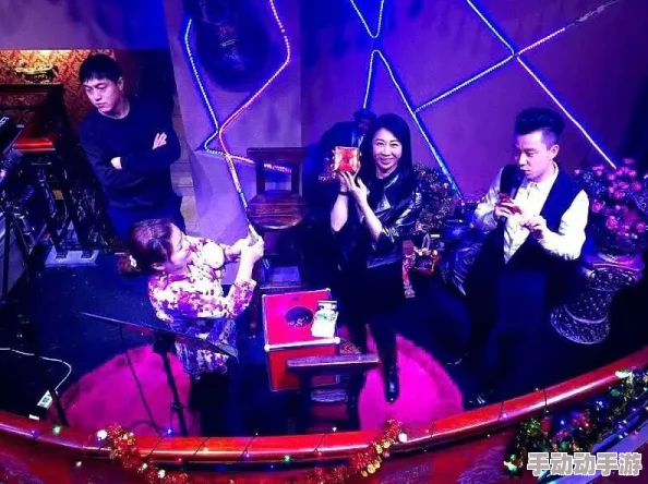 午夜久久免费视频：全新更新上线，带你体验更丰富的午夜视听盛宴，尽享精彩内容与无限乐趣！