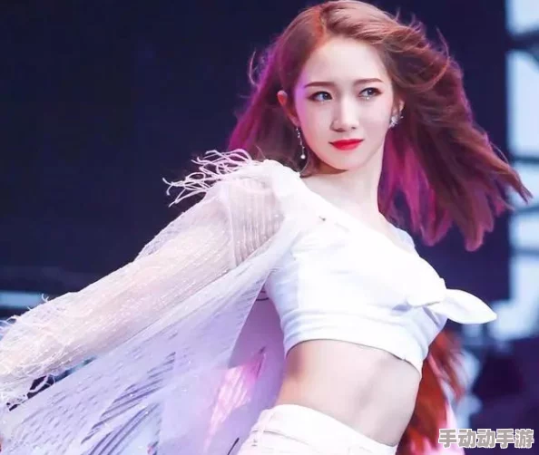 泰国日本娇小女人6∽8xxxxxx,惊艳亮相引发热议,网友纷纷点赞称其为“绝世美人”! 泰国日本娇小女人6∽8xxxxxx,惊艳亮相引发热议,网友纷纷点赞称其为“绝世美人”!