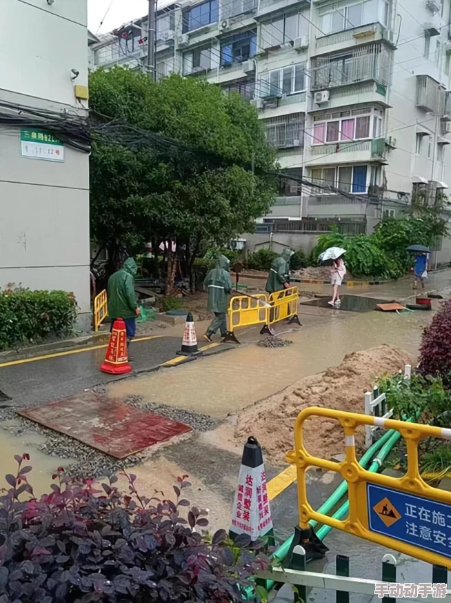 黄色-级片台风“杜苏芮”逼近东南沿海多地发布预警信号强降雨来袭