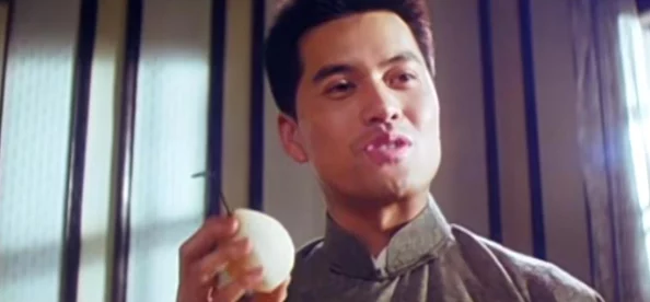 夜童一部揭示人性与命运的黑色幽默电影,值得深思人生与选择。 夜童一部揭示人性与命运的黑色幽默电影,值得深思人生与选择。