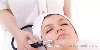 美女全身光子嫩肤美白疗程进行中第四次护理后效果显著