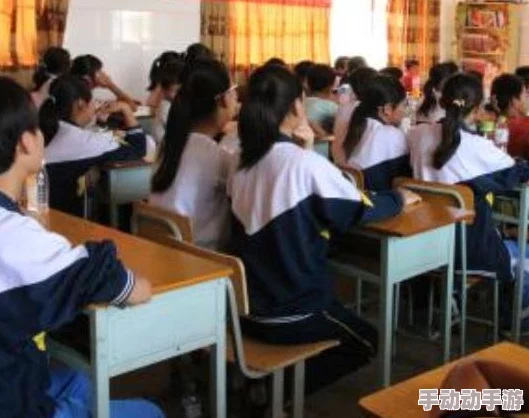 学渣坐在学霸鸡上背单词词汇量突破四级距离六级还需努力